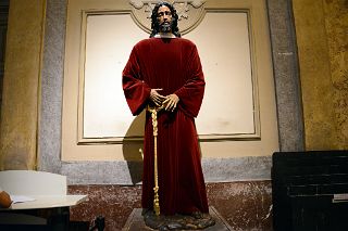 17 Santo Cristo del Gran Amor Holy Christ Of Great Love Statue Catedral Metropolitana Metropolitan Cathedral Buenos Aires.jpg